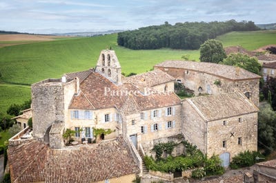 /international/fr/lachapelle-midi-pyrenees-310101135333/