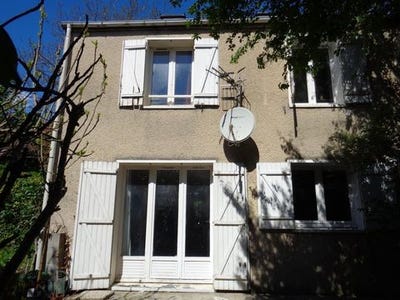 /international/fr/cergy-ile-de-france-310100559909/