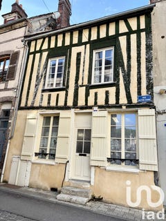 /international/fr/saint-julien-du-sault-burgundy-310100006342/?lang=zh-cn