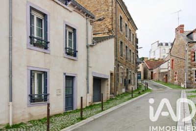 /international/fr/lamballe-brittany-310103698047/