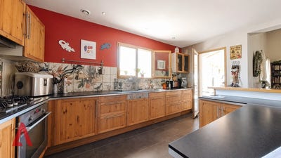 /international/fr/neffies-languedoc-roussillon-310102439224/