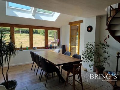 /international/fr/maison-rouge-ardennes-310100559176/