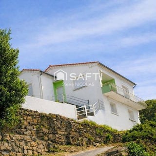 /international/fr/saint-florent-sur-auzonnet-languedoc-roussillon-310108565860/?lang=it