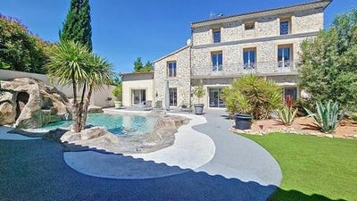 /international/fr/colombiers-languedoc-roussillon-310099626745/?lang=fr
