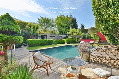 /international/fr/bourg-en-bresse-rhone-310107793432/