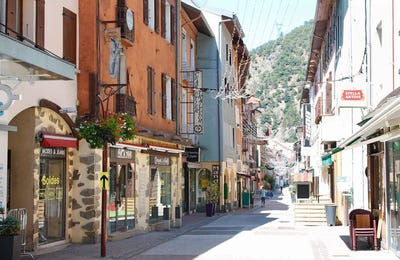/international/fr/moutiers-rhone-310105994882/