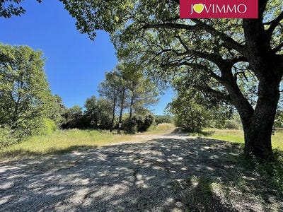 /international/fr/la-bastide-des-jourdans-provence-alpes-cote-d-azur-120093189512/