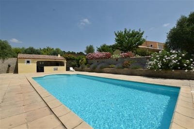 /international/fr/nimes-languedoc-roussillon-310100702410/?lang=de