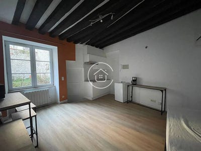 /international/fr/blois-centre-val-de-loire-310105720952/