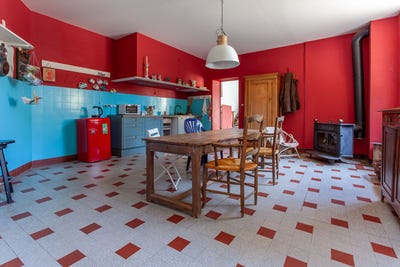 /international/fr/thoiry-ile-de-france-310104775522/