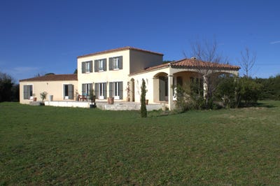 /international/fr/arles-hh-13364280-arles-provence-alpes-cote-d-azur-310100958612/?lang=fr