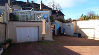 /international/fr/paray-le-monial-burgundy-120096436016/