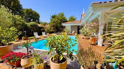 /international/fr/andernos-les-bains-aquitaine-310101081460/