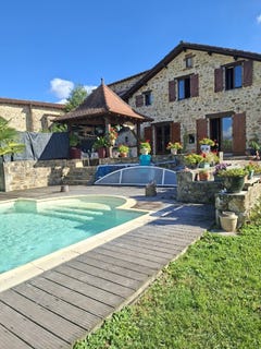 /international/fr/lentillac-saint-blaise-midi-pyrenees-310107559981/