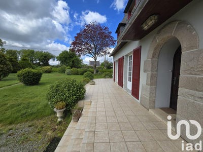/international/fr/bourg-blanc-brittany-310098791616/