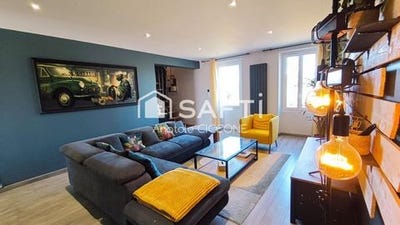 /international/fr/sainte-croix-du-mont-aquitaine-310107976994/