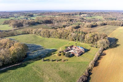 /international/fr/lalinde-aquitaine-310106261252/