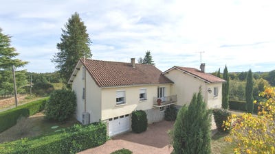 /international/fr/saint-saud-lacoussiere-aquitaine-310110377861/