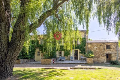 /international/fr/castelnaudary-languedoc-roussillon-310103816949/