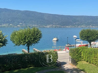 /international/fr/annecy-rhone-310101159977/