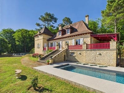 /international/fr/sarlat-la-caneda-aquitaine-310101386090/