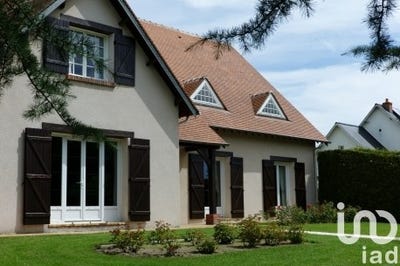 /international/fr/saint-denis-de-l-hotel-centre-val-de-loire-310100181660/