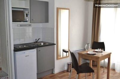 /international/fr/avignon-provence-alpes-cote-d-azur-310109233068/