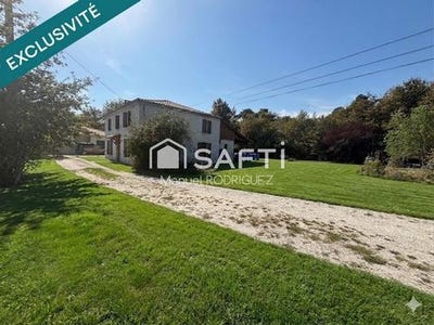 /international/fr/moustey-aquitaine-310107446539/