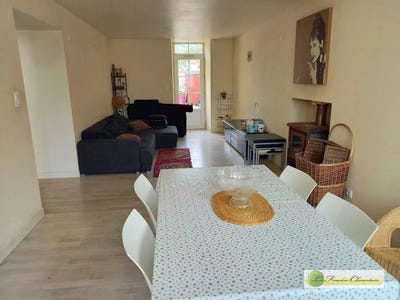 /international/fr/villognon-charente-310107448707/