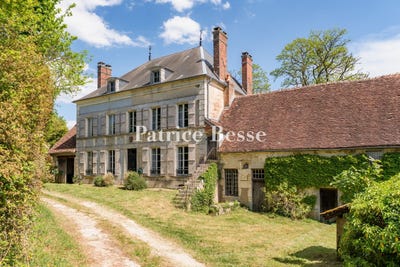 /international/fr/cosne-cours-sur-loire-burgundy-310107907584/