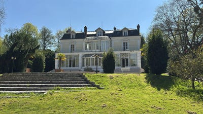 /international/fr/rubelles-ile-de-france-310100144240/