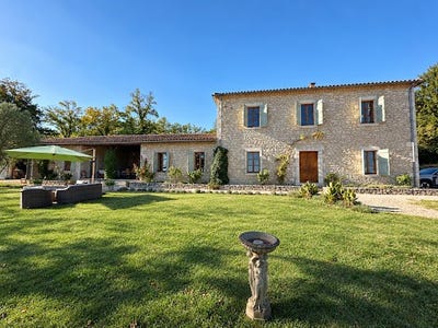 /international/fr/castera-verduzan-midi-pyrenees-310107766579/