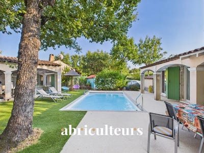 /international/fr/9-avenue-des-cades-fayence-provence-alpes-cote-d-azur-310101441921/?lang=it