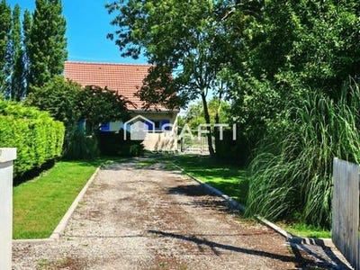 /international/fr/lancheres-picardie-310101381080/?lang=en