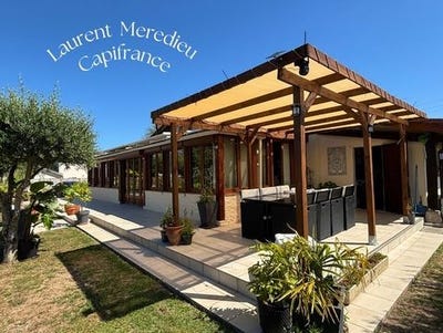 /international/fr/blaye-aquitaine-310101376820/