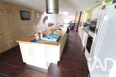 /international/fr/saint-martin-d-ary-charente-310106063646/