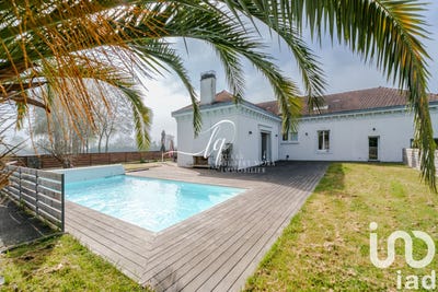 /international/fr/cauneille-aquitaine-310107643626/