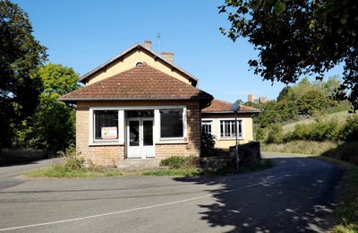 /international/fr/tournus-burgundy-120088753944/