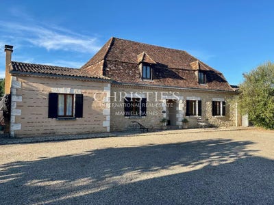 /international/fr/sainte-foy-la-grande-aquitaine-310103196065/