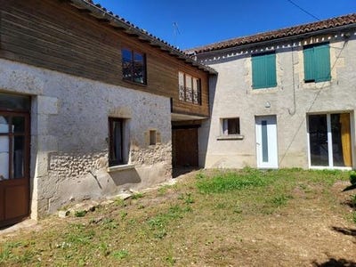 /international/fr/thenezay-charente-310100559821/