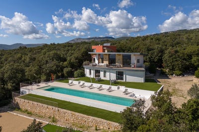 /international/fr/mons-hh-15422704-mons-provence-alpes-cote-d-azur-310100953073/