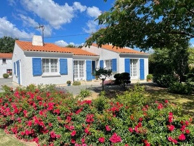 /international/fr/commequiers-pays-de-la-loire-120080039936/