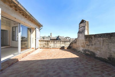 /international/fr/uzes-hh-15873488-uzes-languedoc-roussillon-310101226102/?lang=en