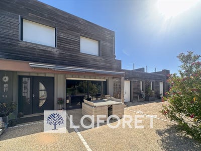 /international/fr/preguillac-charente-310105790793/
