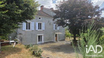 /international/fr/lissac-et-mouret-midi-pyrenees-310103218856/?lang=pt