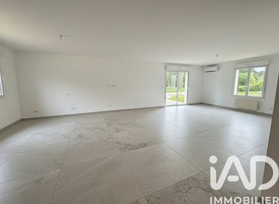 /international/fr/tergnier-picardie-310108778653/