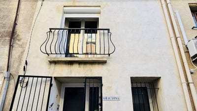 /international/fr/abeilhan-languedoc-roussillon-310107430588/