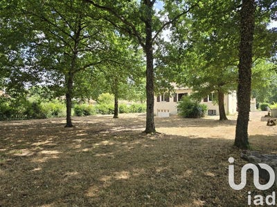 /international/fr/saint-leger-de-montbrun-charente-310101044456/