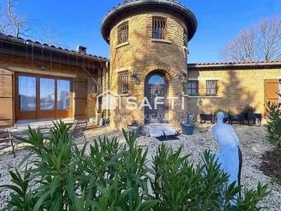 /international/fr/salles-arbuissonnas-en-beaujolais-rhone-310106286907/