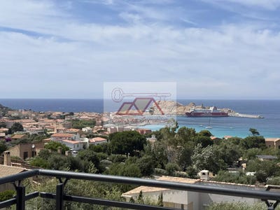 /international/fr/l-ile-rousse-corsica-310108673888/
